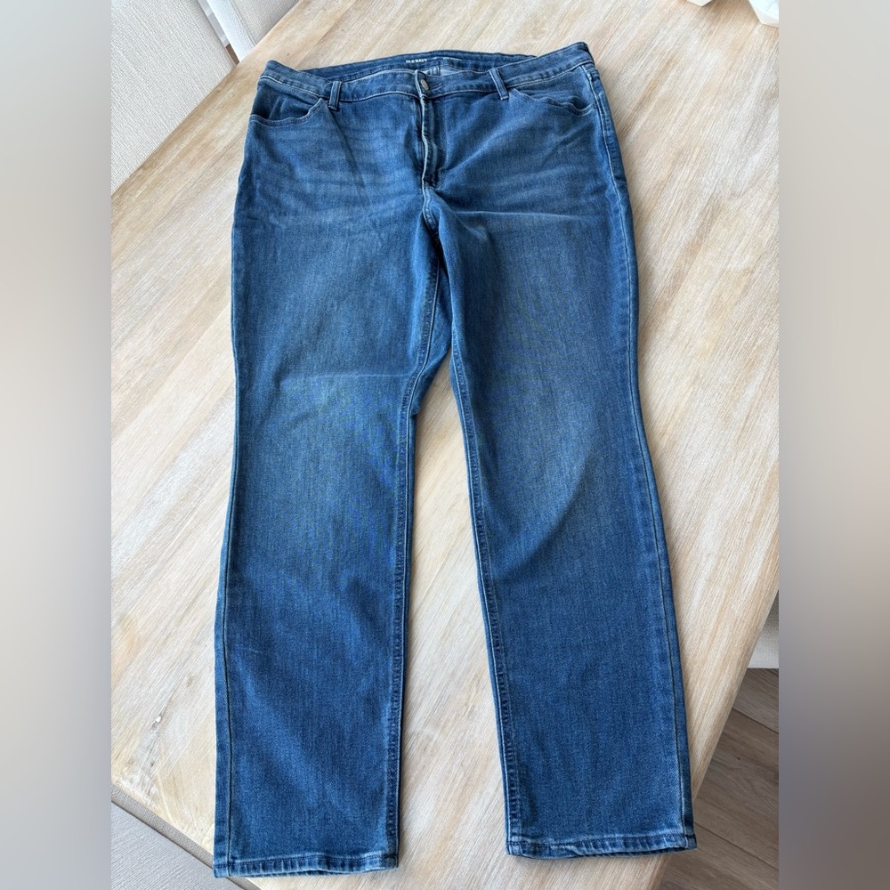 Old Navy Size 18 WOW straight leg Jeans